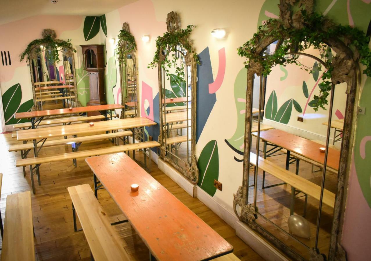 Hotel The Dark Horse Pub Bristol Esterno foto
